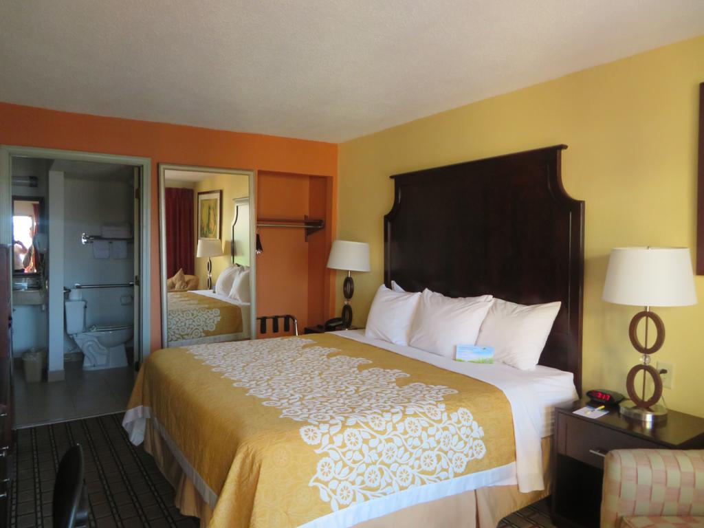 Days Inn By Wyndham Blytheville Exteriér fotografie