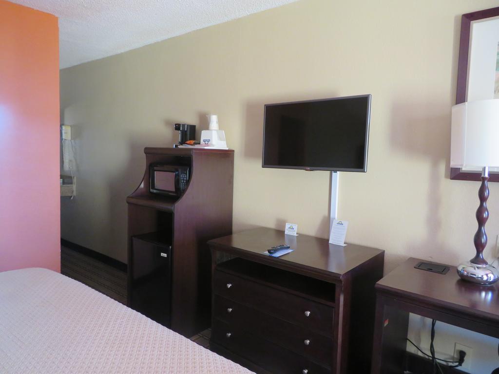 Days Inn By Wyndham Blytheville Exteriér fotografie